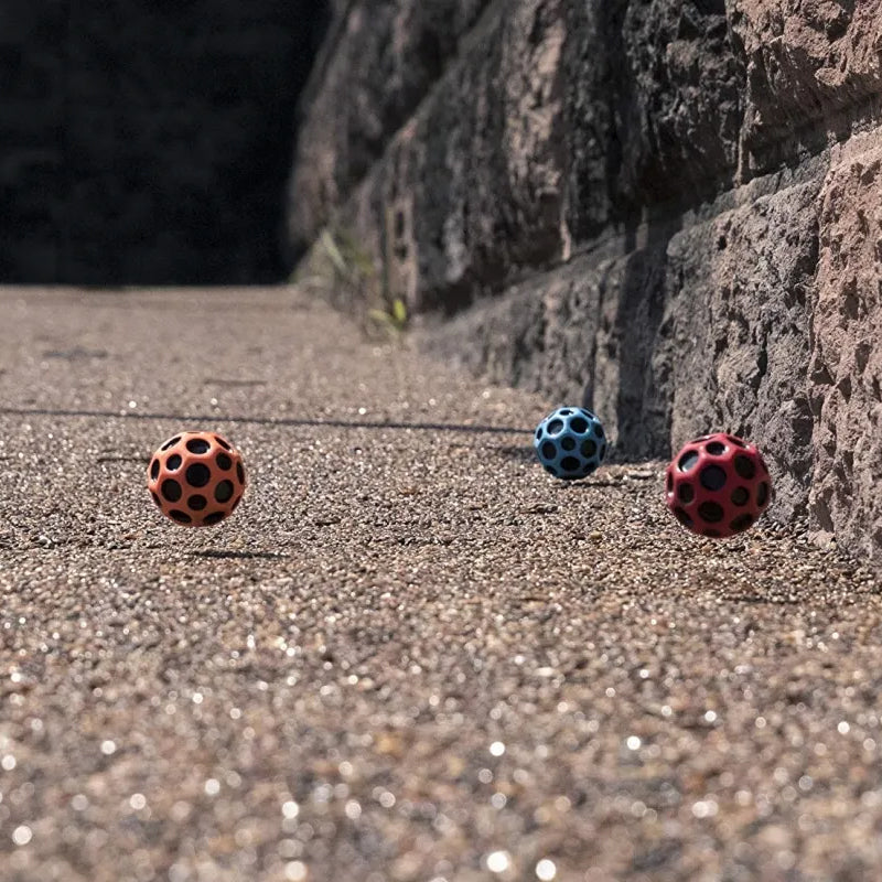 High Bouncing Space Ball
