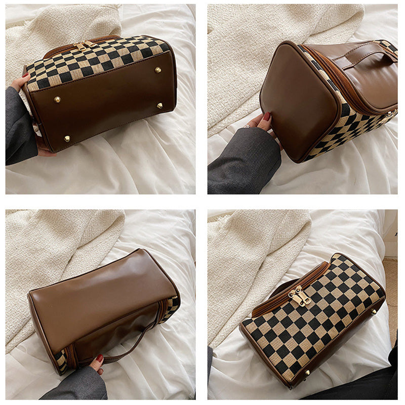 Vintage Checkerboard Pattern Makeup Bag