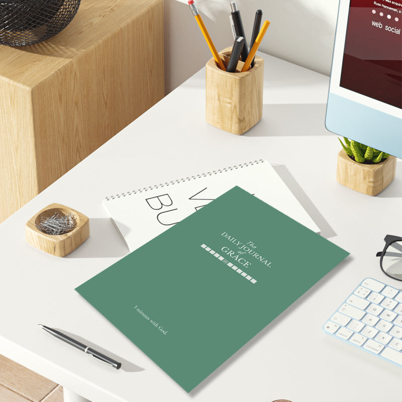 The Daily Journal of Grace: 5 minutes with God