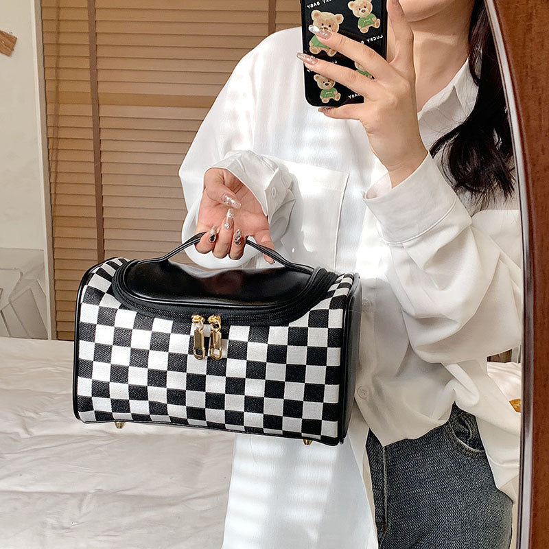 Vintage Checkerboard Pattern Makeup Bag