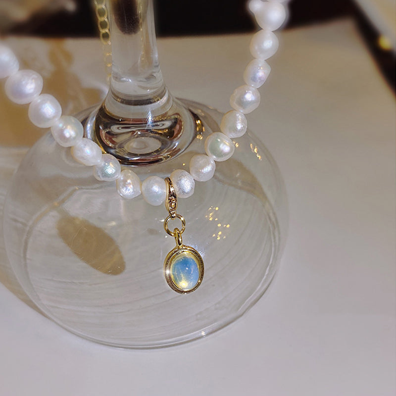 Vintage Gentle Pearl Necklace