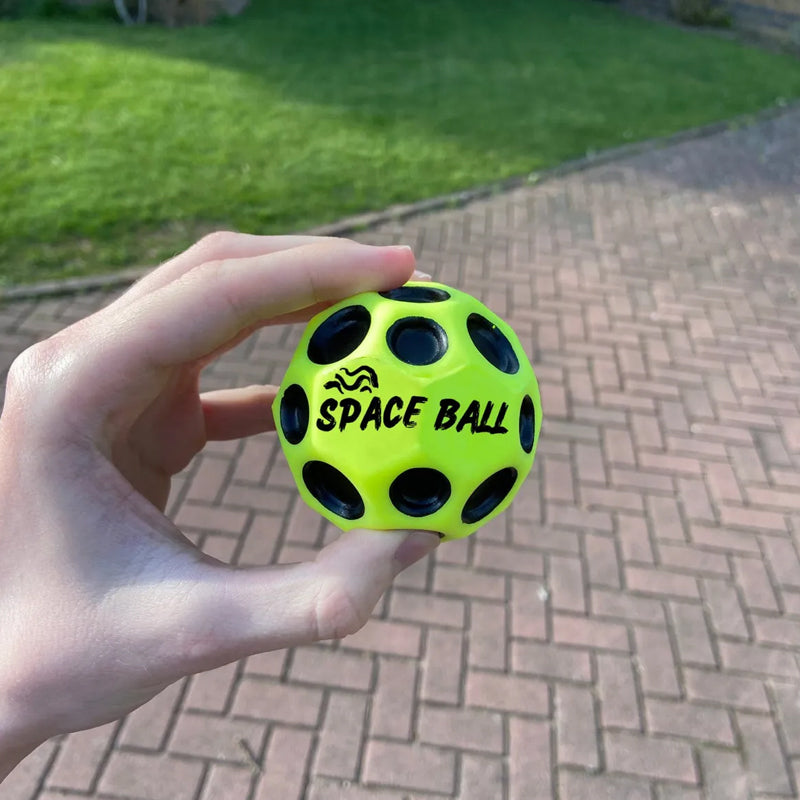 High Bouncing Space Ball